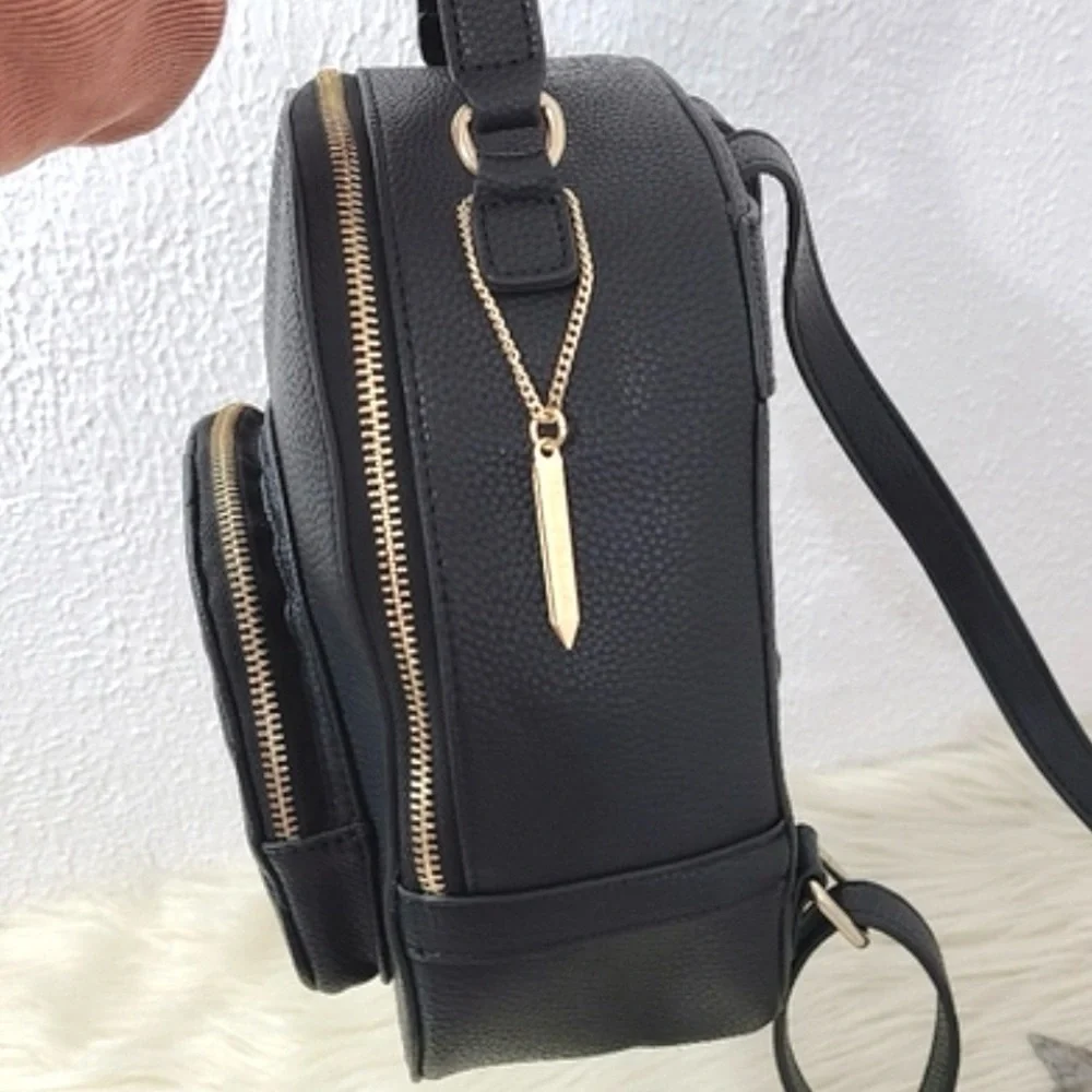 House of Harlow 1960 Black Textured Faux Leather Mini Backpack NWOT - Picture 4 of 10